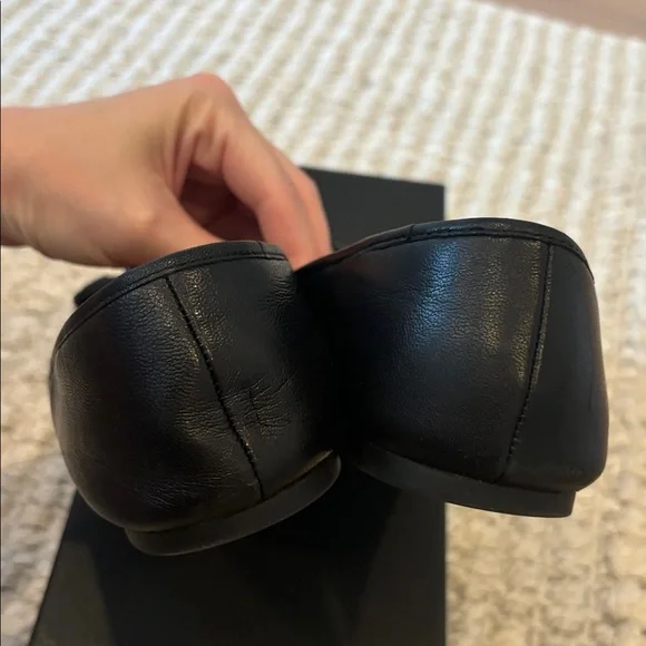 Clearing out ❗️Coach ‘Benni’ Leather Ballet Flats - Picture 5 of 7